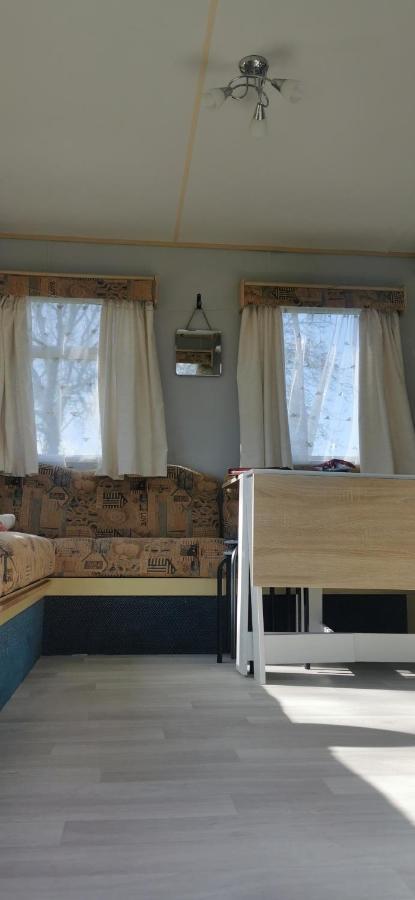 פנזאנס Rosebud Flower Farm Caravan Stay Countryside And Coast מראה חיצוני תמונה