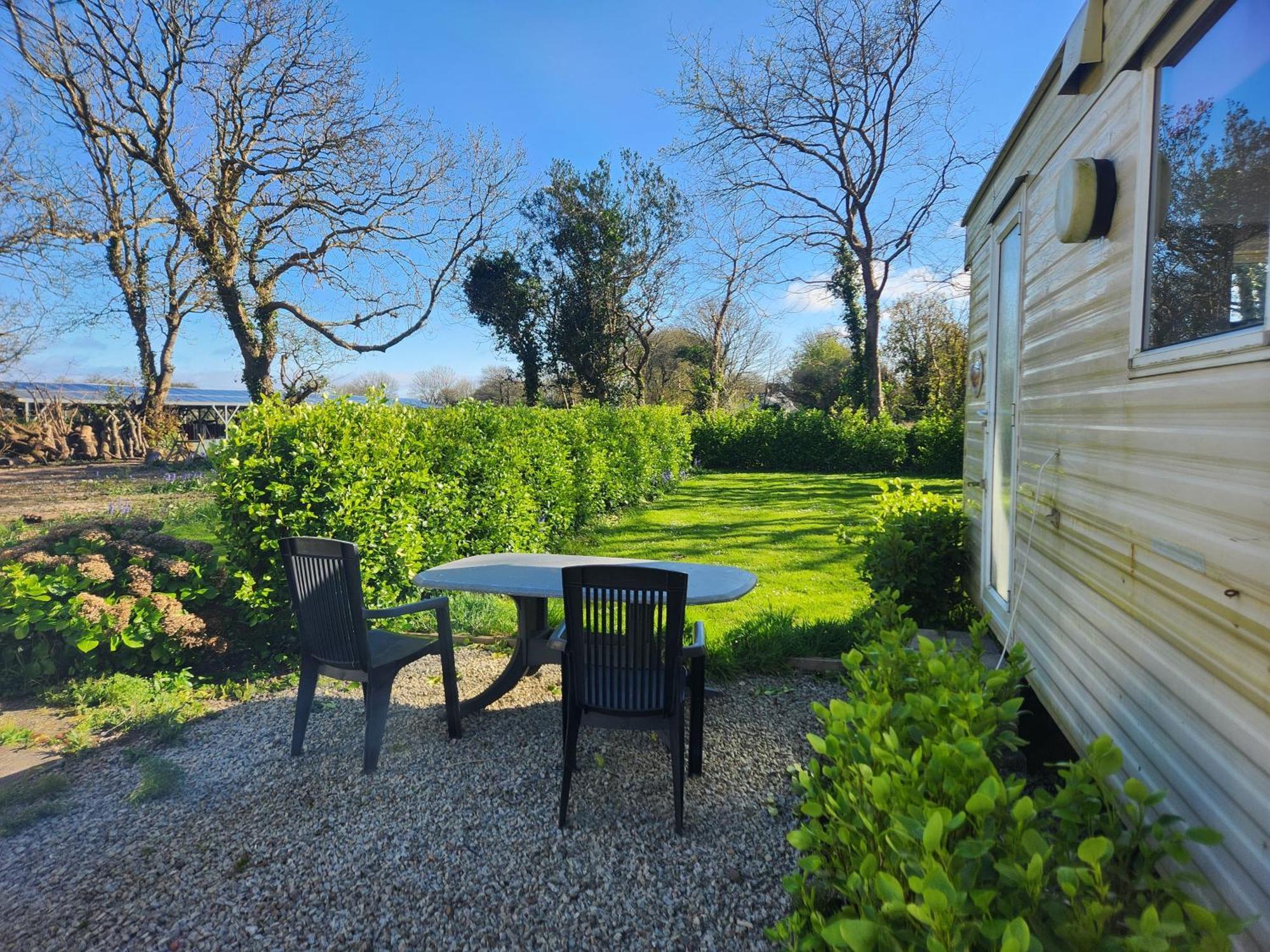 פנזאנס Rosebud Flower Farm Caravan Stay Countryside And Coast מראה חיצוני תמונה